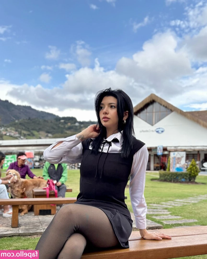 Miss_Meii [ miss-meii ] - Hope all of y all who manage to subscribe for free while ya could are