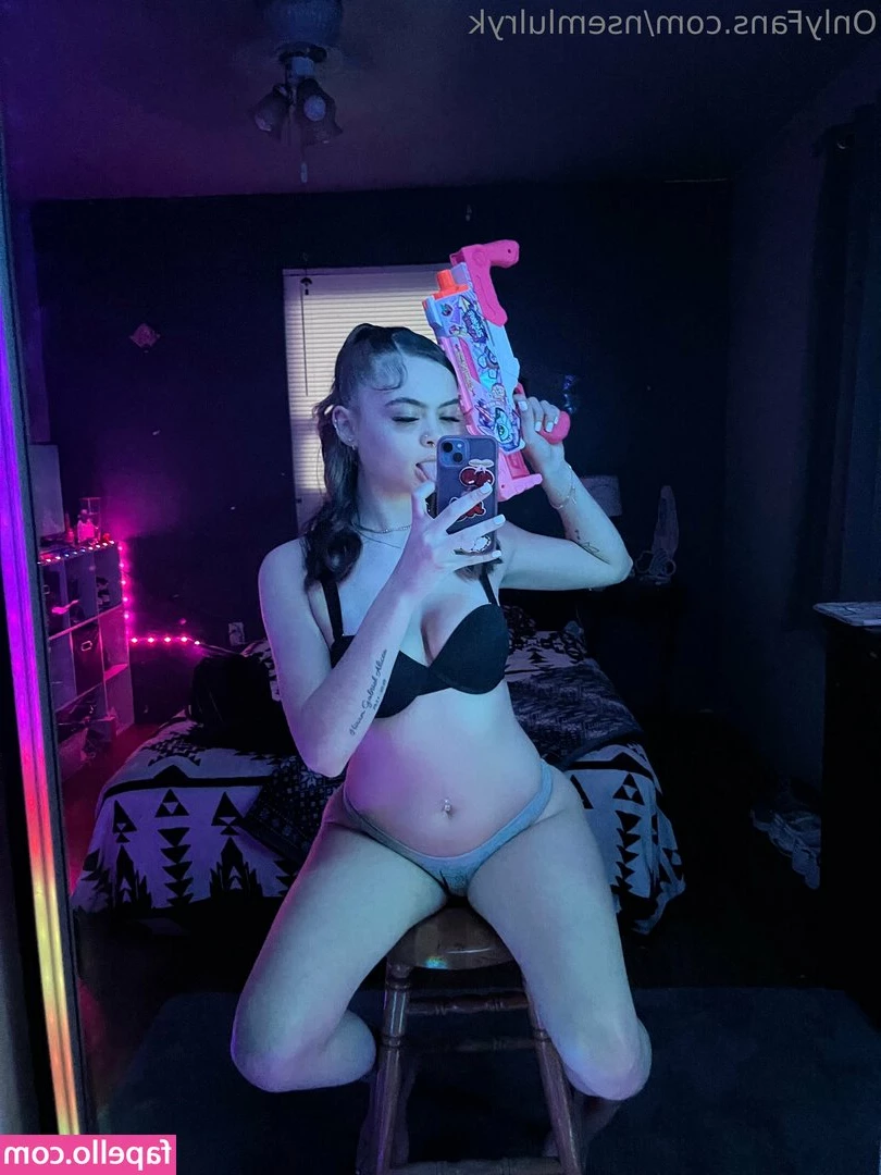 nsemlulryk - Hot  naked  open leg