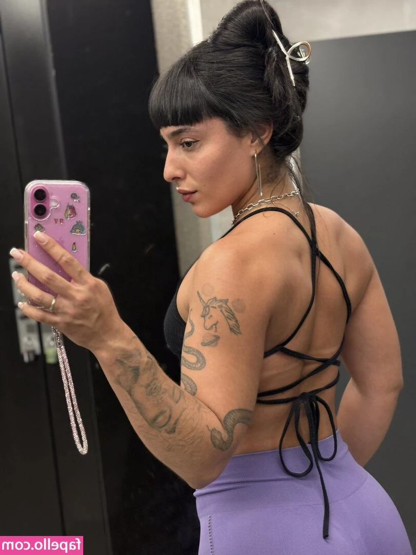 Toquiocarioca - #lusciouslopez sexy bra and panty #bootyshaking