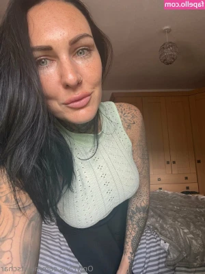 heyitschar - time to get active on here again, been so long❤️