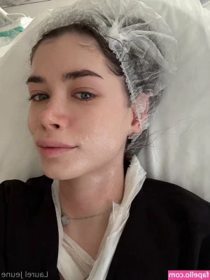 Laureljeune [ laureljeune-15 ] - Just doing goddess shit