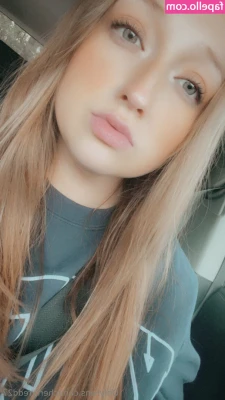 cherryredd27 - Where we driving to today? 🤔😘