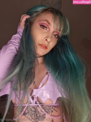 olyviaraynefree - I’ll be going live in about 30 mins! Going to make some breakfast!