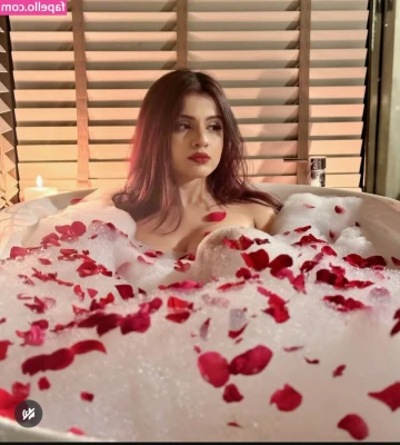 Nidhi Chaudhary [ nidhi-chaudhary ] - It was neck and neck for a while, but "Taking Your Virginity" came