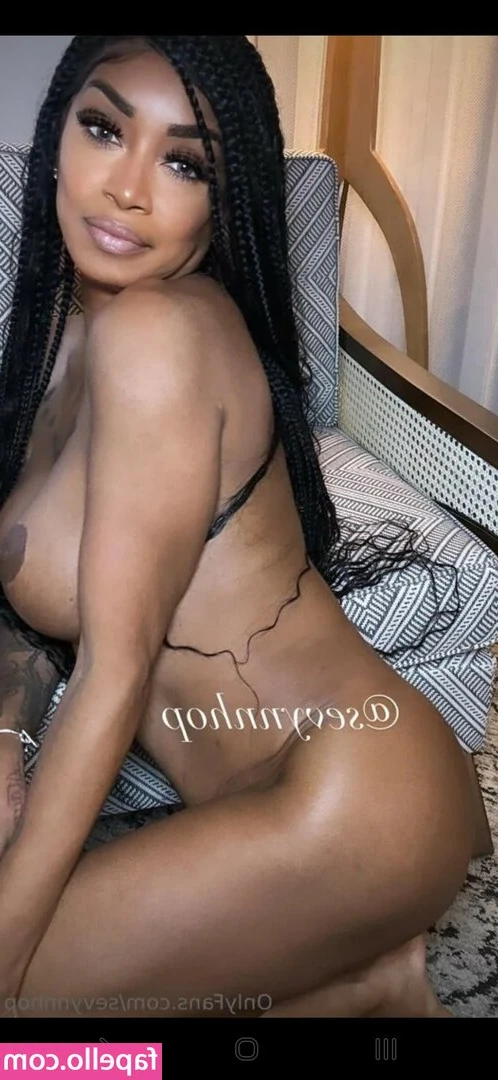 Monique Cook [ monique-cook ] - Swipe to the end for a surprise!🥰
