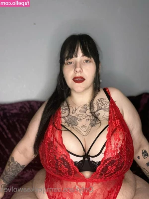 JexkaaWolves - Just a little rope bunny