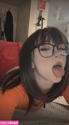 Sabah Nessy [ sabah-nessy ] - Playing with my pussy and cumming hard for you