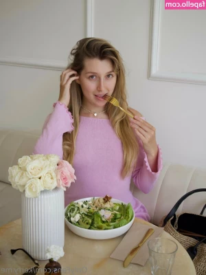 kerry.me [ kerry-me ] - Russian Girlfriend     Ready to grant any wish   Dick rates   Always
