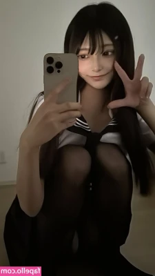 mori_yk_g [ mori-yk-g ] - Excuse my nipple. I pulled the damn ring by accident