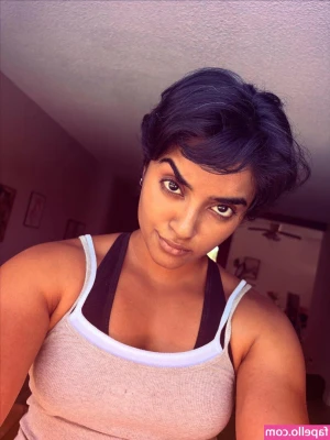 Sahana Srinivasan [ sahana-srinivasan ] - 触手強姦. living the dream of the fishermans wife 😝  (any