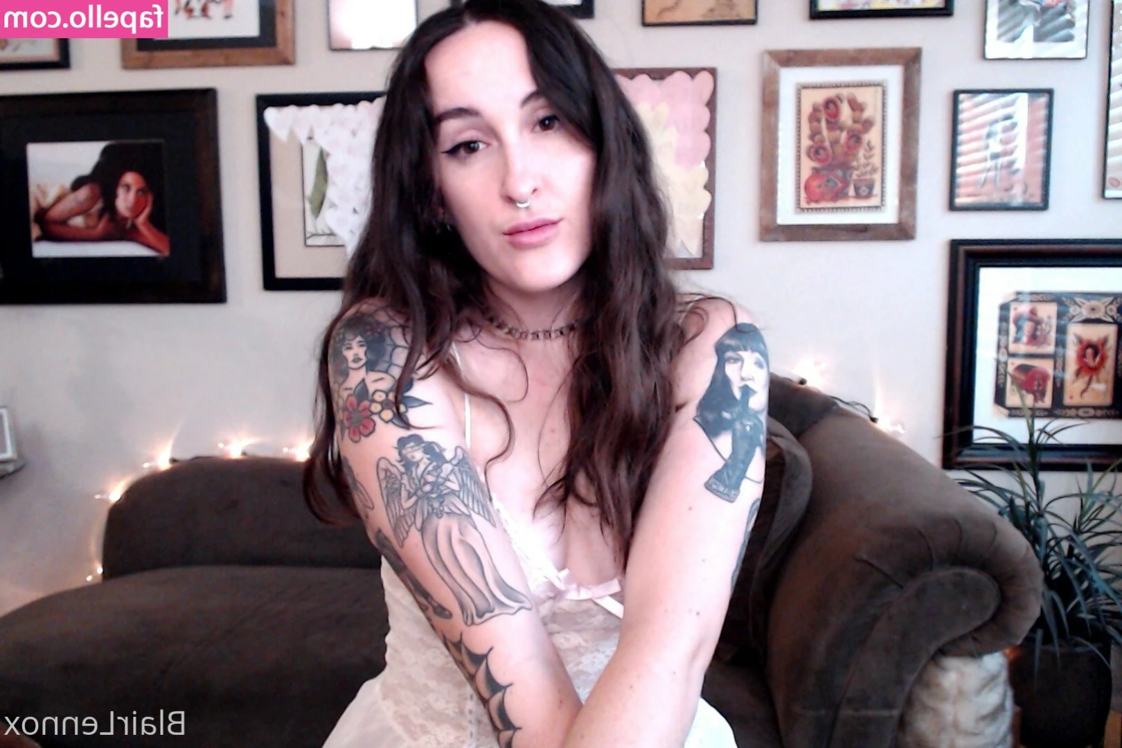 blairlennoxx - Crotchless panties are the greatest, don’t you agree?
