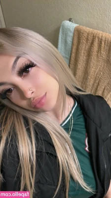 aaliyahjeaan - BTS on set about to get my booty devoured