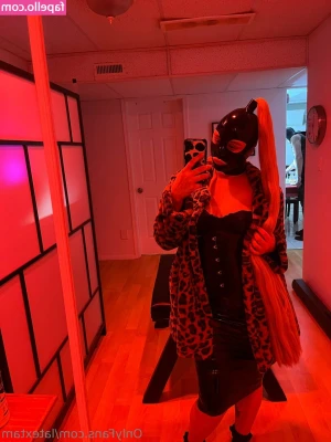 latextam - Y'all wouldn't believe the amount of bad luck I've been cursed with