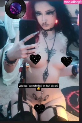 angelwingsmayy - Swipe for a SURPRISE 😘