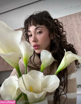 bribunn [ bribunn-4 ] - Vídeo ordered by an Instagram follower