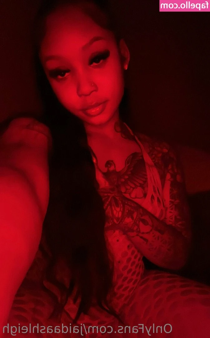 jaidaashleigh - Let's talk customs baby😈🥵I'm interested to hear your