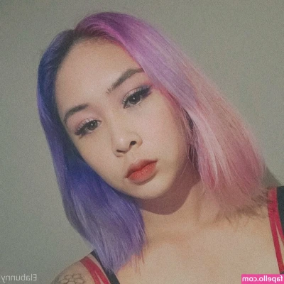 elabunny - Nothing but a gstring attempting to see how well I can move one cheek