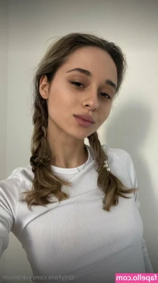 yukibunnyx - Real talk💓 (and titties😉)