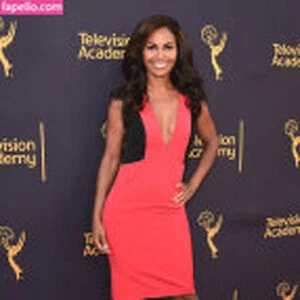 Salli Richardson-Whitfield