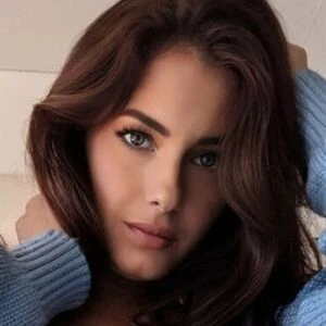 Hi_H.o.n.e.y - Tiana