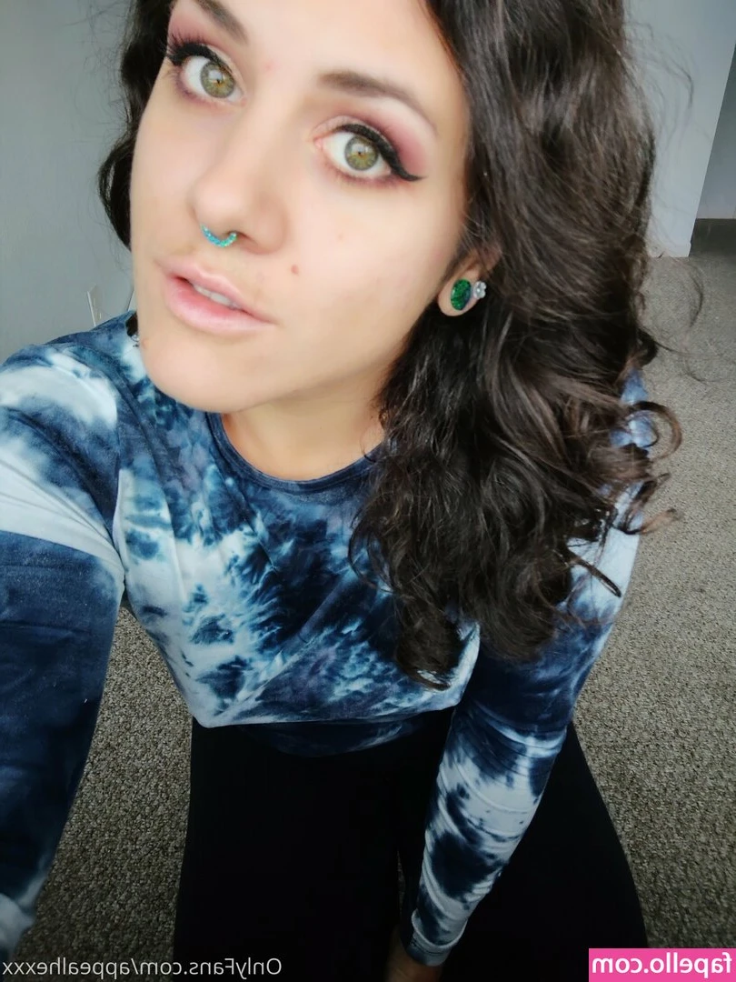 appealhexxx - Reverse FJ video with my blue toes. Would my soles get you to erupt
