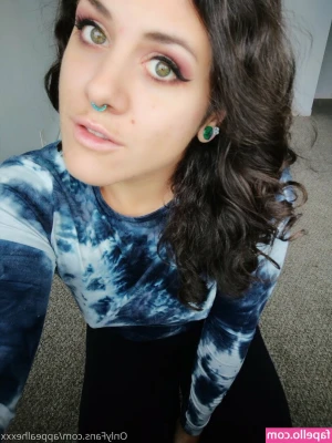 appealhexxx - Reverse FJ video with my blue toes. Would my soles get you to erupt