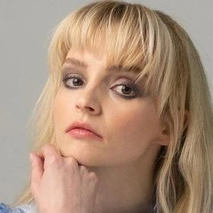 Lauren Mayberry
