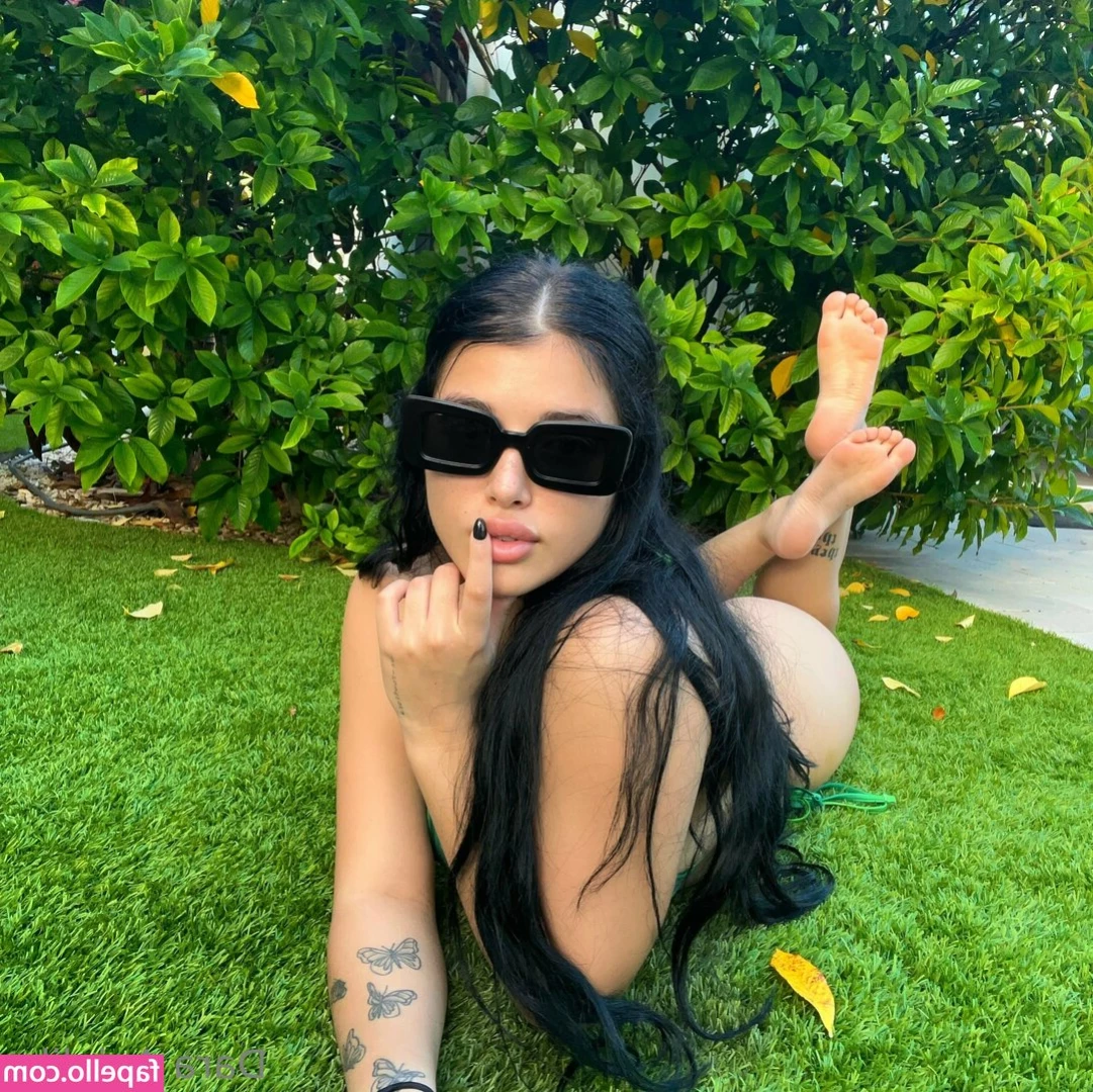 Daraanjelika - Check your messages to unlock this sexy creampie shot for a really