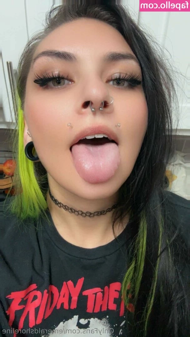 emeraldshoreline - Did I get your attention daddy