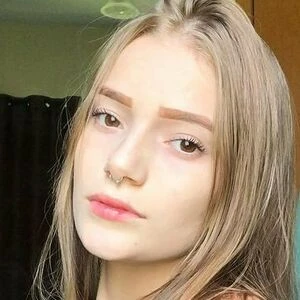 Savannah Stein