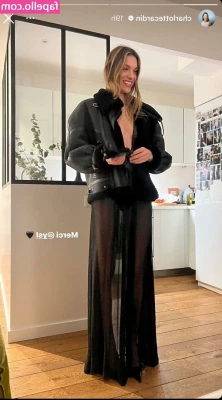Charlotte Cardin [ charlotte-cardin ] - BOO!! 👻 All treats and no tricks. 🤤