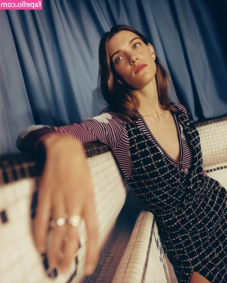 Charlotte Cardin [ charlotte-cardin ] - 1 or 2