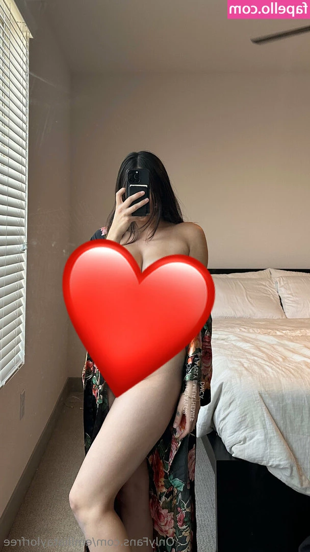emiliataylorfree - Are you up with me? 😉