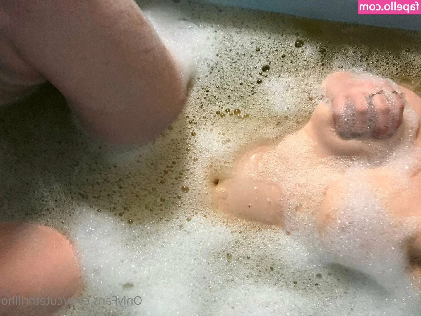 cutethrillho - FIRST SEX TAPE Coming back with a BANG   see me get played with using