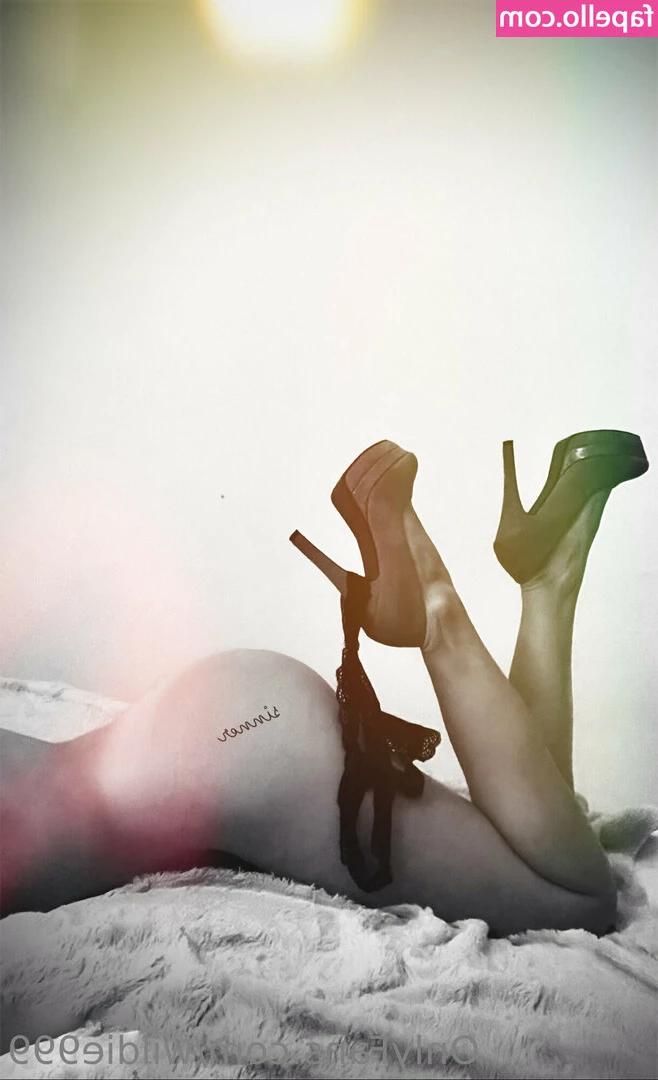 wildie999 - My Feet Keep You Out of the Gene Pool 15 min video So you say you