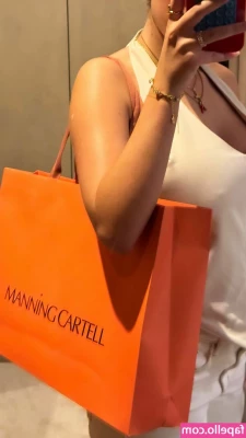 Laura.mjj [ laura-mjj ] - 🅆🄰🄽🄽🄰 🄶🄴🅃 🅃🄷🄴 🄼🄾🅂🅃