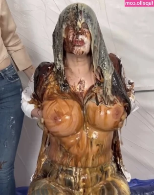 amber_jaynexx [ amber-jaynexx ] - I couldn t resist to touch myself