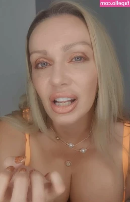 amber_jaynexx [ amber-jaynexx ] - got my eyes on you ;)