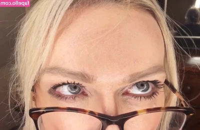 amber_jaynexx [ amber-jaynexx ] - I post on my premium account everyday  AND ITS FREE RIGHT NOW   part 1