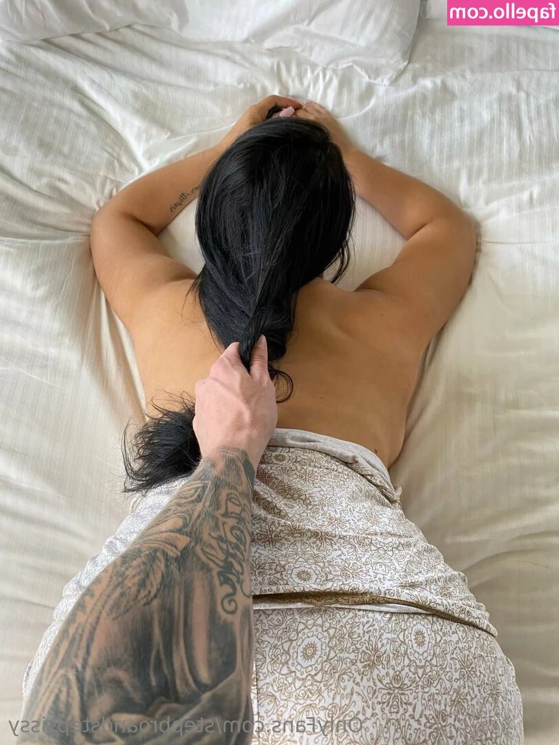 stepbroandstepsissy - Oh I love these  Butt day