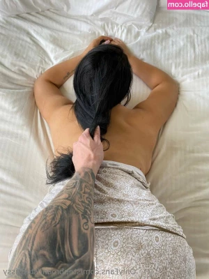 stepbroandstepsissy - Oh I love these  Butt day