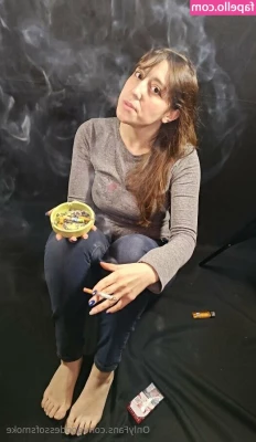 goddessofsmoke - Happy Hump Day
