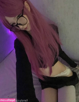 LittleLoliLilith - what's the perfect song for love making 😏 DM me ur song of choice
