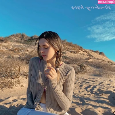 Olivia Herdt [ olivia-herdt ] - come suck on them