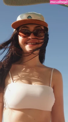Klara Castanho [ klara-castanho ] - come & get it 😛🥰🍑