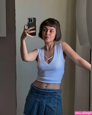 Klara Castanho [ klara-castanho ] - I love being naked so much more than I used to now that I m getting f