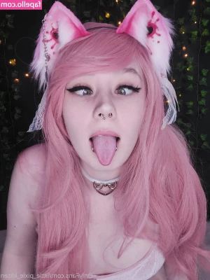 Little Pixie Kitten [ little-pixie-kitten-9 ] - I absolutely love the black lipstick dont you want to see it around