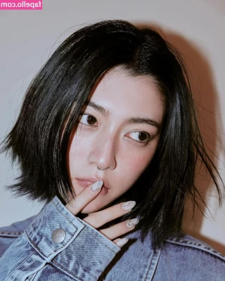 Ayaka Miyoshi [ ayaka-miyoshi ] - Wet 'n' tight 😜👅