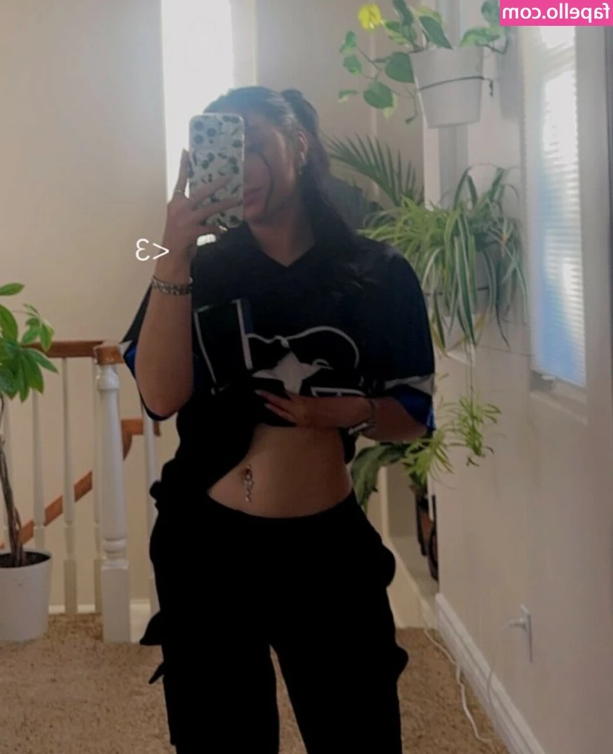 Santa Clarita Sluts [ santa-clarita-sluts ] - The Magic Of Sport   Part 2   One down  one to go  but what do you