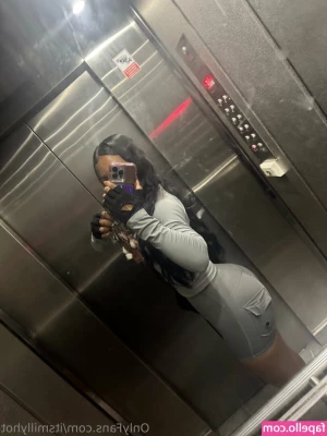 babymeghanx - Titty Appreciation